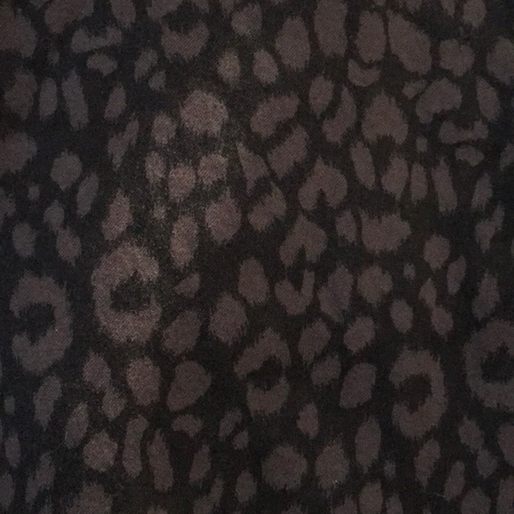 Women’s pants - Picture 2 of 2